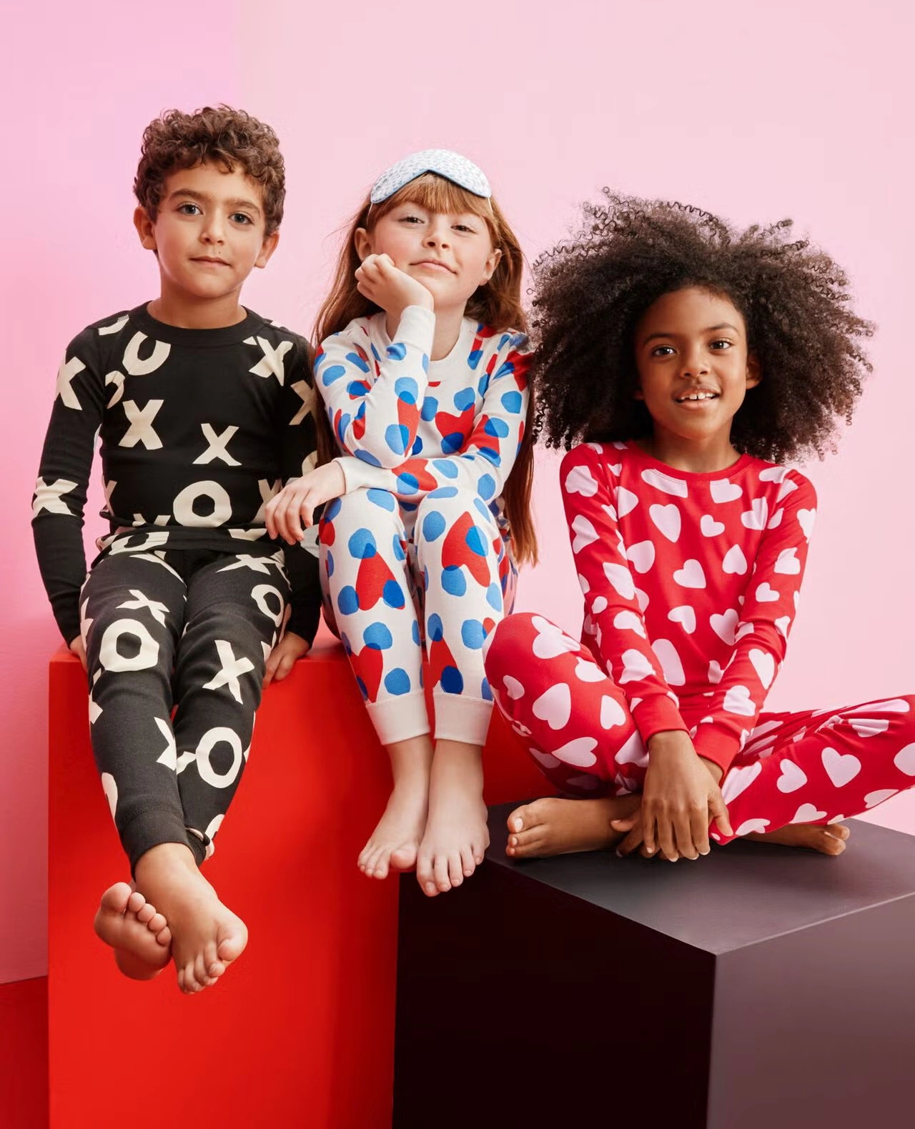 Valentine's HannaJams™ Pajama Set Hugs and Kisses