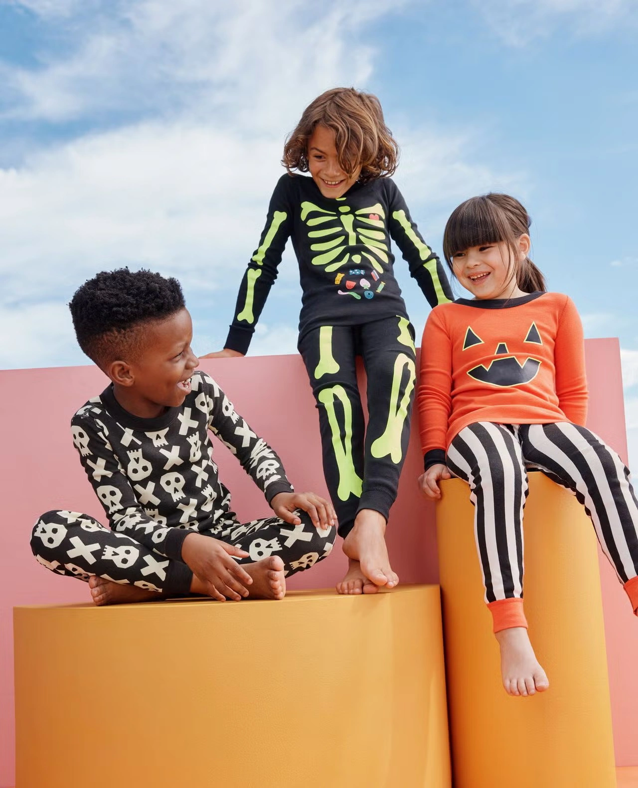 Halloween HannaJams™ Pajama Set Skulls on Black